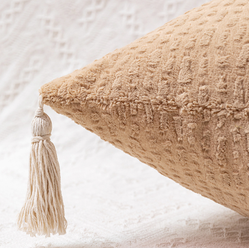 Classic White Set of 2 Textured Velvet Throw Pillow Covers with Tassels - Decorative Square Cushions 45*45cm